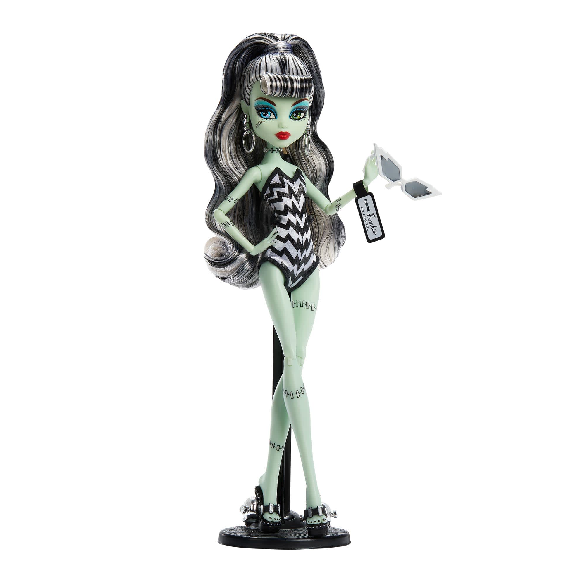 Frankie Stein x Barbie — Skullector